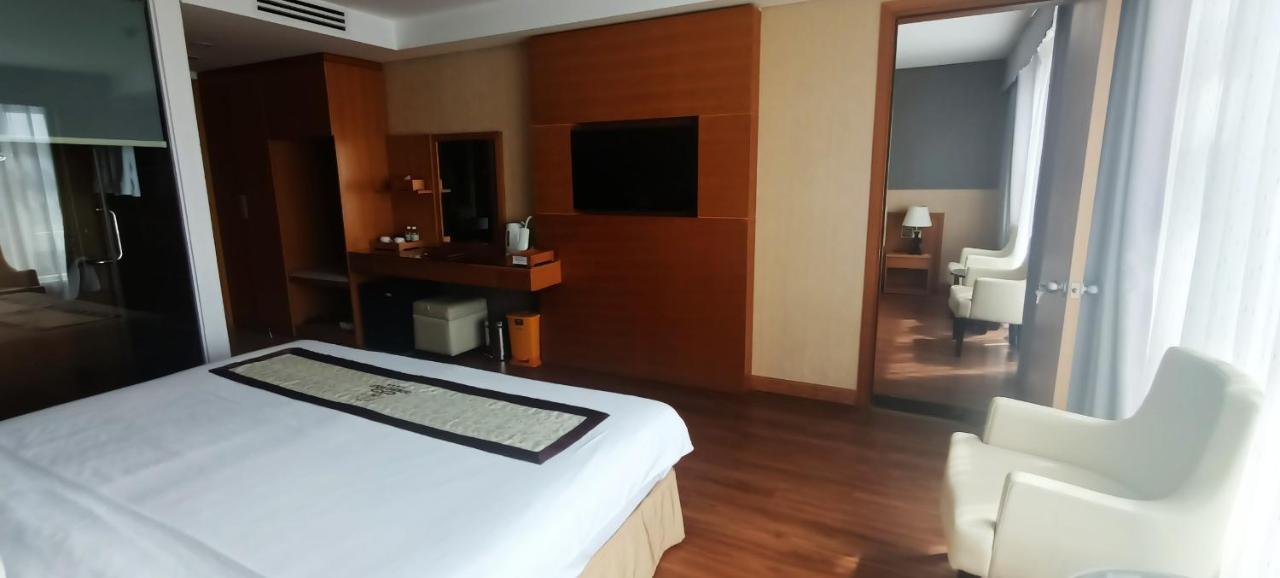 Dendro Gold Hotel Нячанг Екстер'єр фото