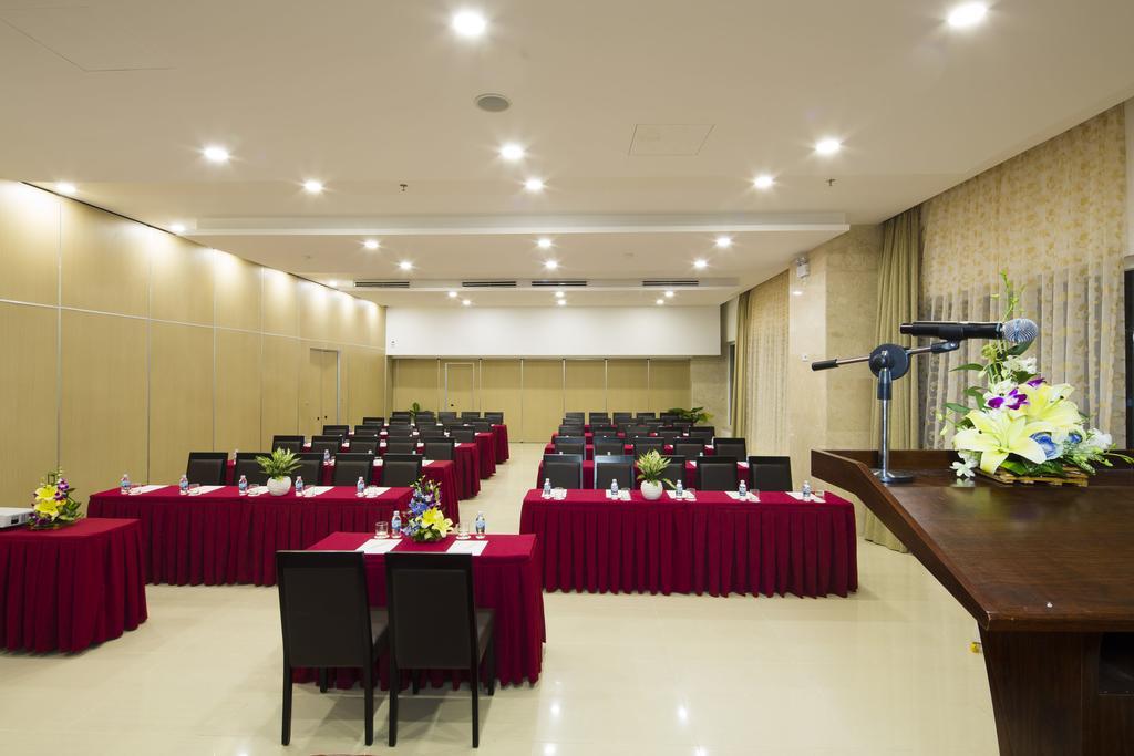 Dendro Gold Hotel Нячанг Екстер'єр фото