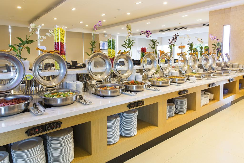 Dendro Gold Hotel Нячанг Екстер'єр фото