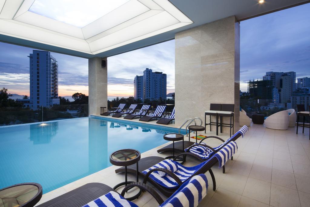 Dendro Gold Hotel Нячанг Екстер'єр фото