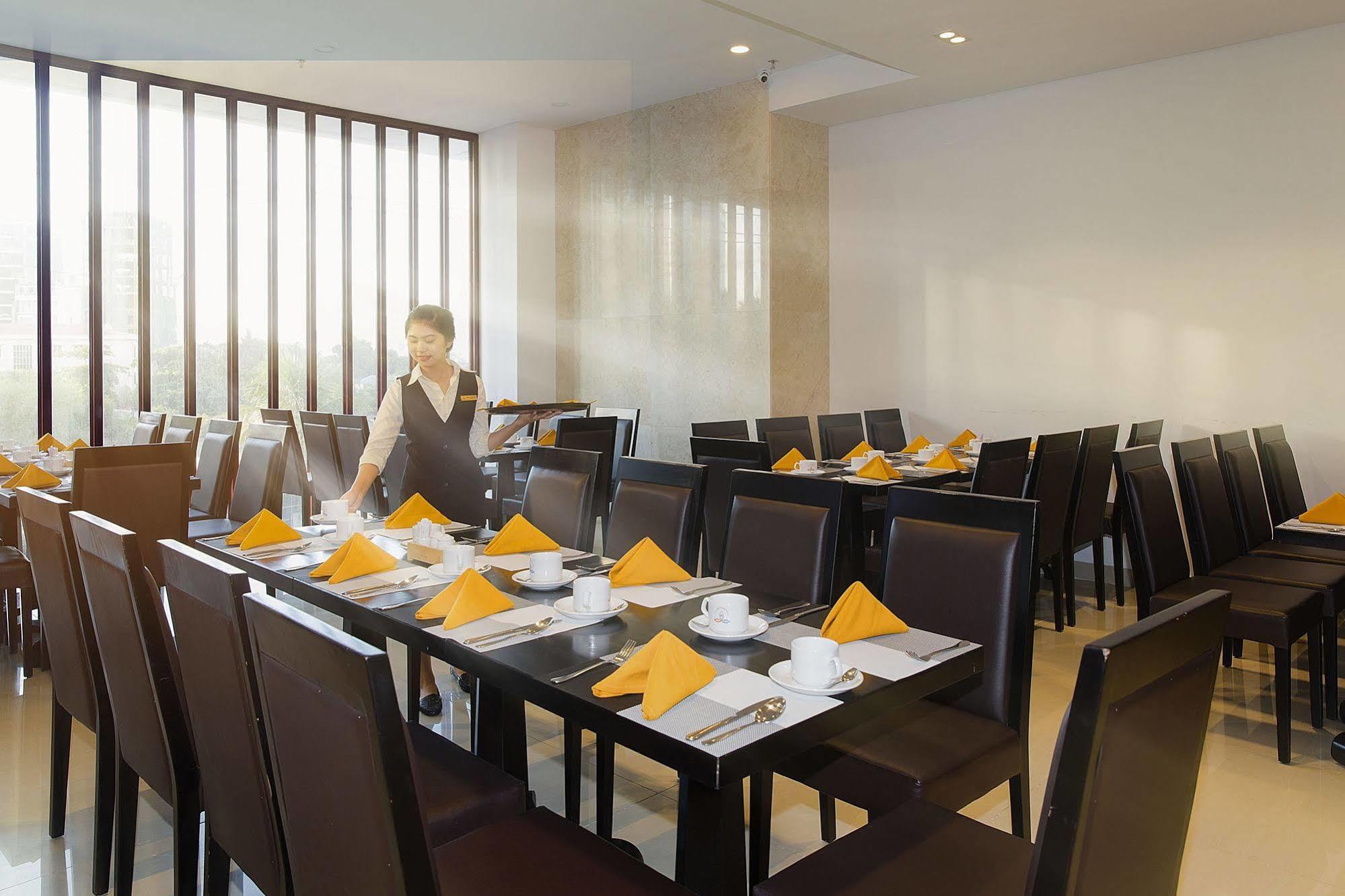 Dendro Gold Hotel Нячанг Екстер'єр фото